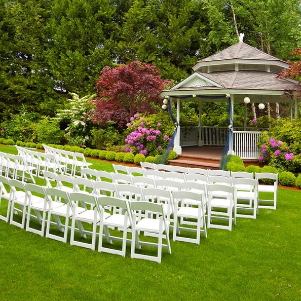 our wedding & event trailers come fully equipped with all necessary amenities